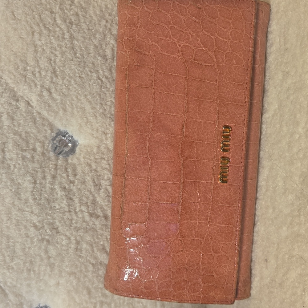Miu Miu - Continental Wallet - Croc Embossed- Pink